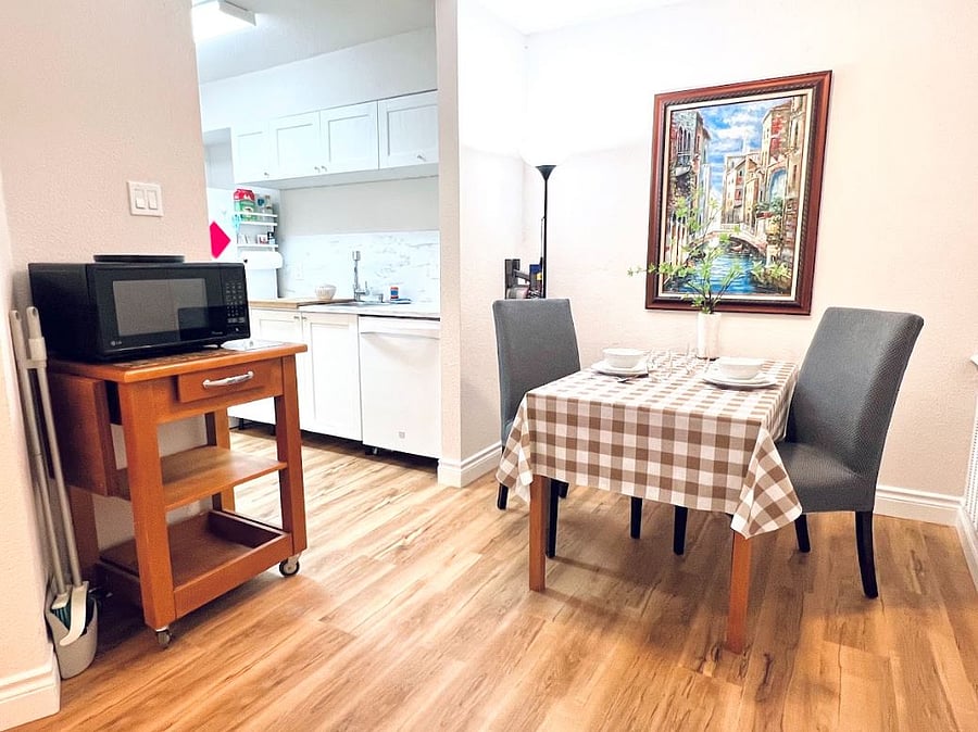 Furnished Finder property 675584_1 photo 16