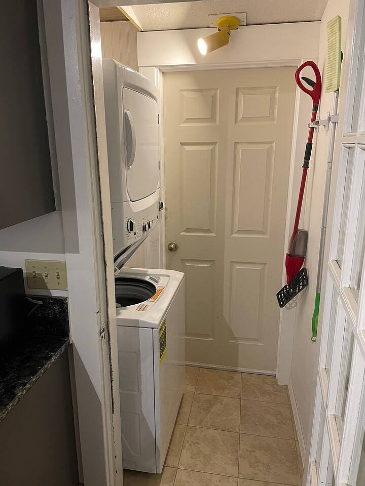 Furnished Finder property 675653_1 photo 13
