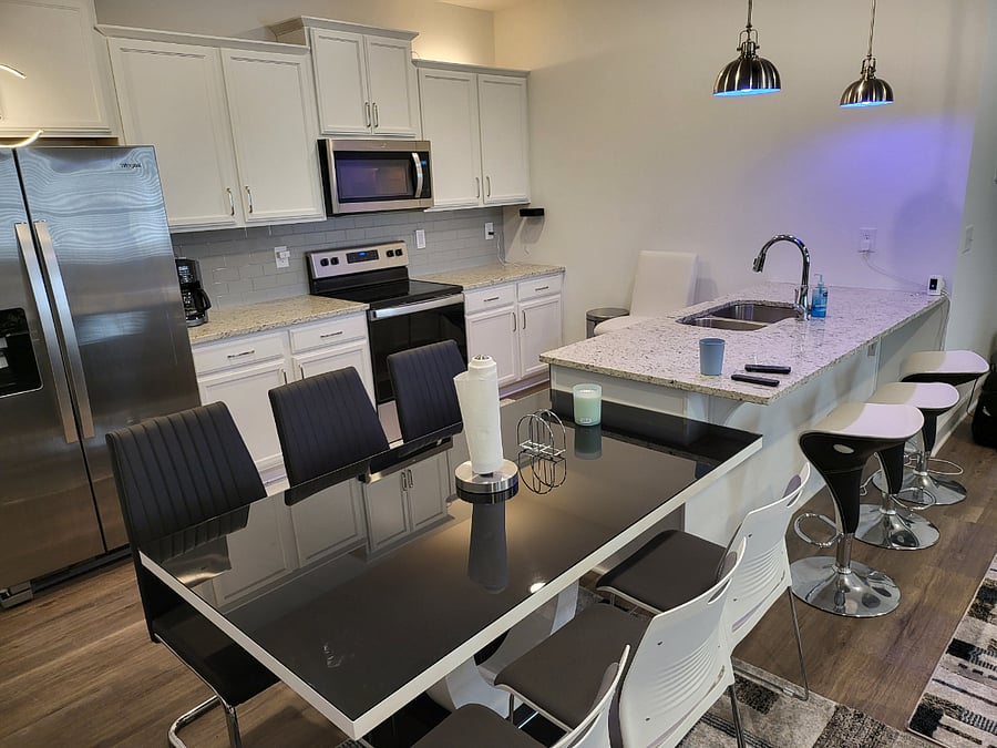 Furnished Finder property 675679_1 photo 3