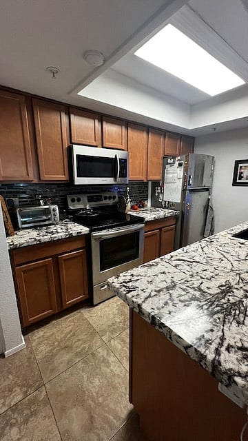 Furnished Finder property 675720_1 photo 3