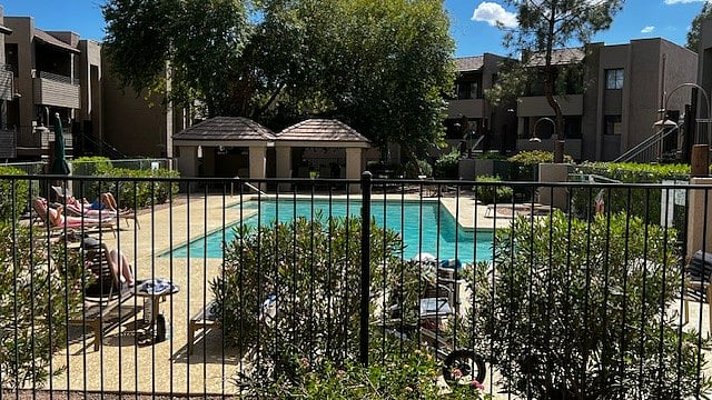 Main pool (Heated)