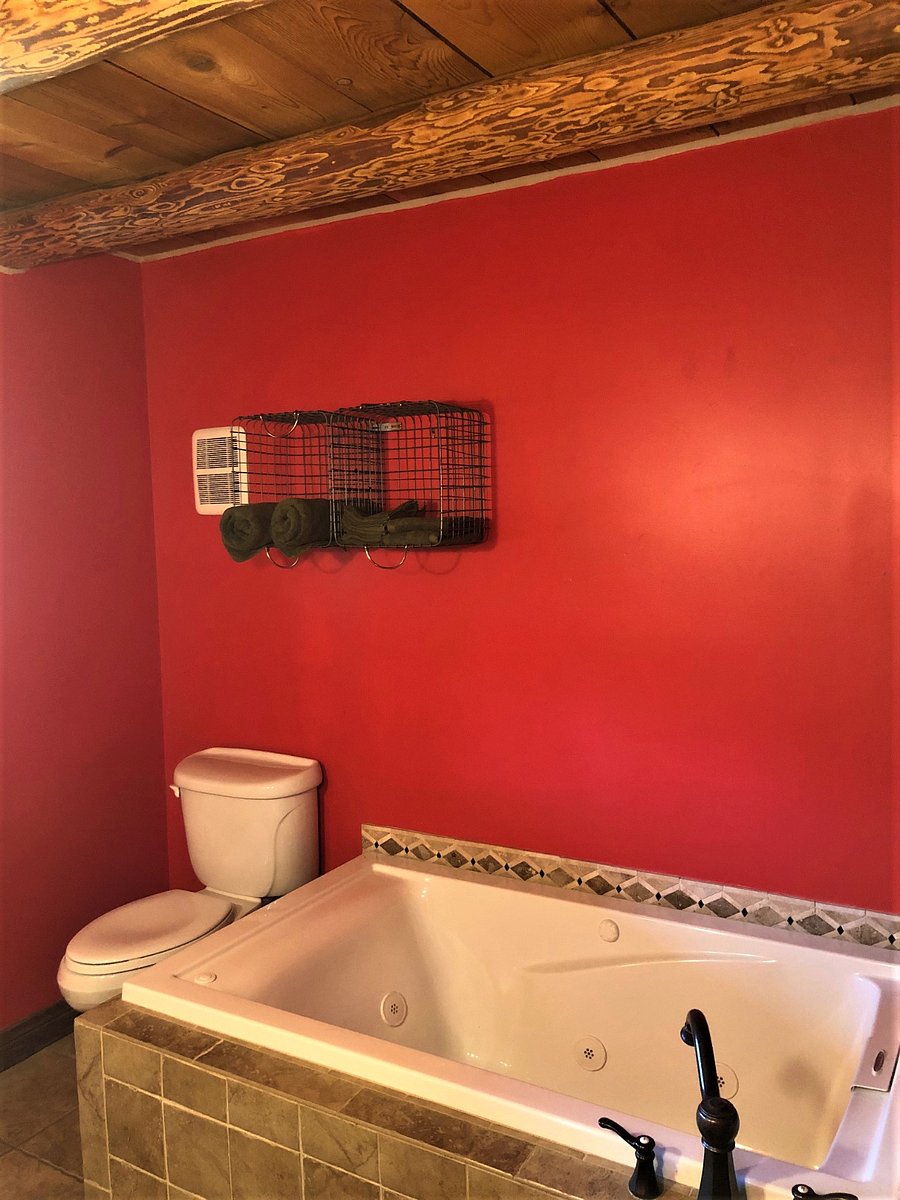 BATH WITH JETTED TUB, ALSO HAS SHOWER