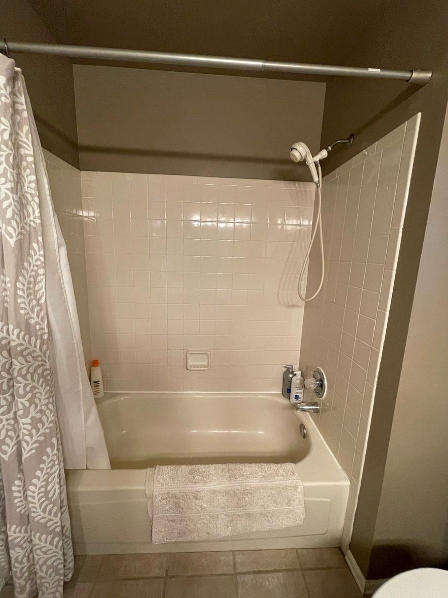 Furnished Finder property 675832_1 photo 16