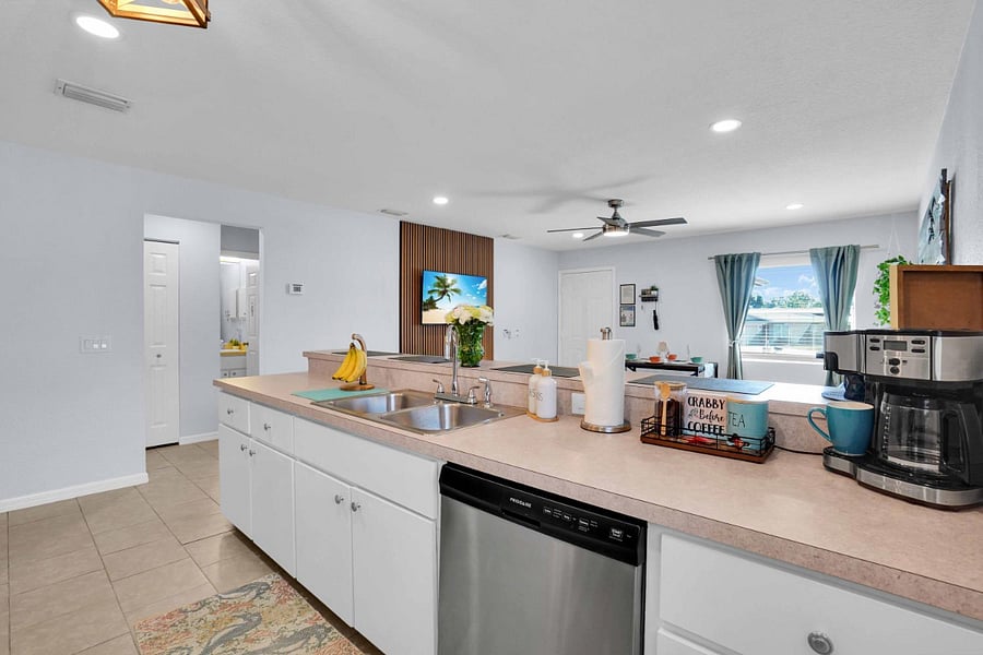 Furnished Finder property 675848_1 photo 7