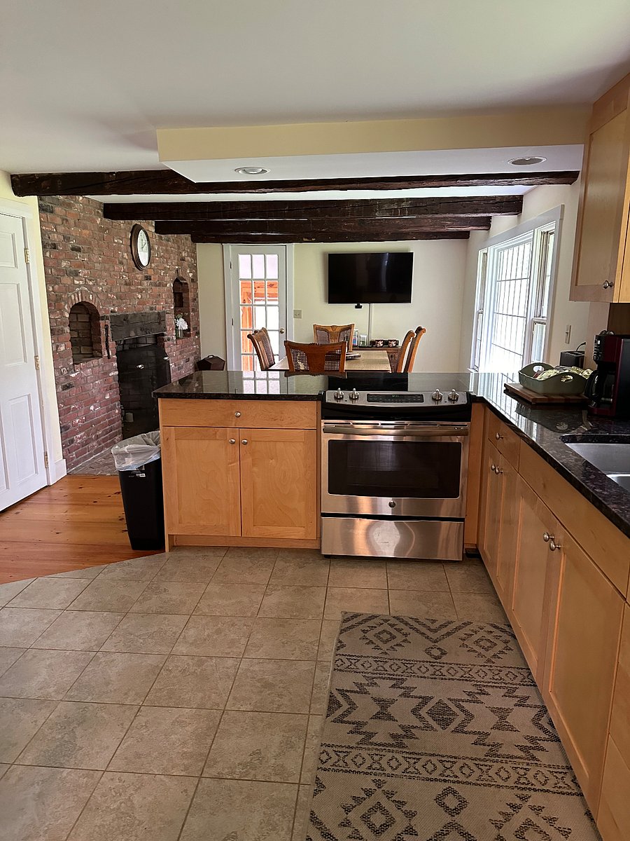 Furnished Finder property 675852_1 photo 35