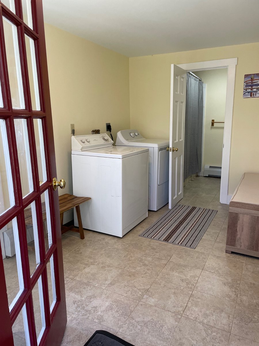 Furnished Finder property 675852_1 photo 43