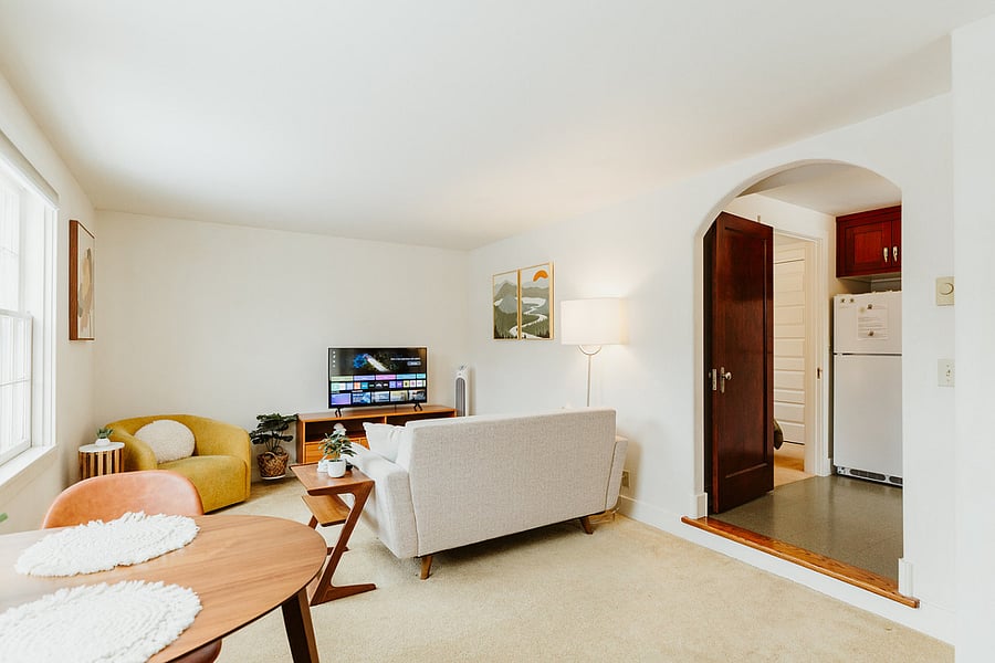 Furnished Finder property 676049_1 photo 11