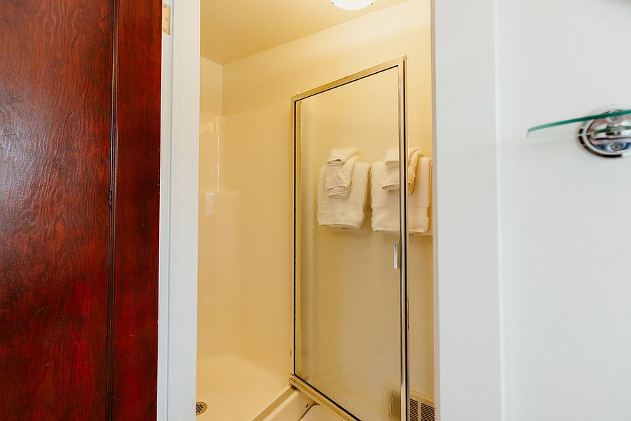 Furnished Finder property 676049_1 photo 13