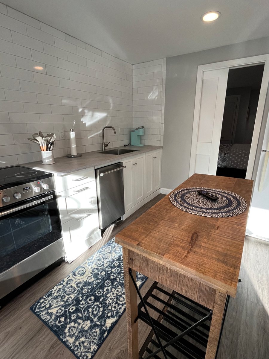 Furnished Finder property 676057_1 photo 4