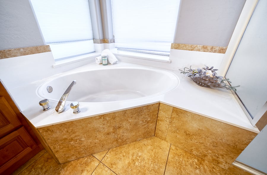 Master Bath Tub