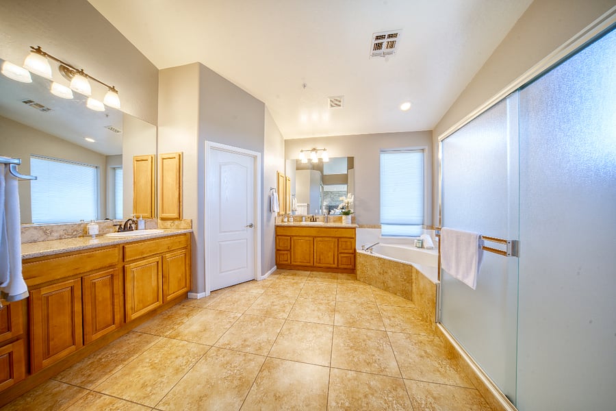 Full master bathroom