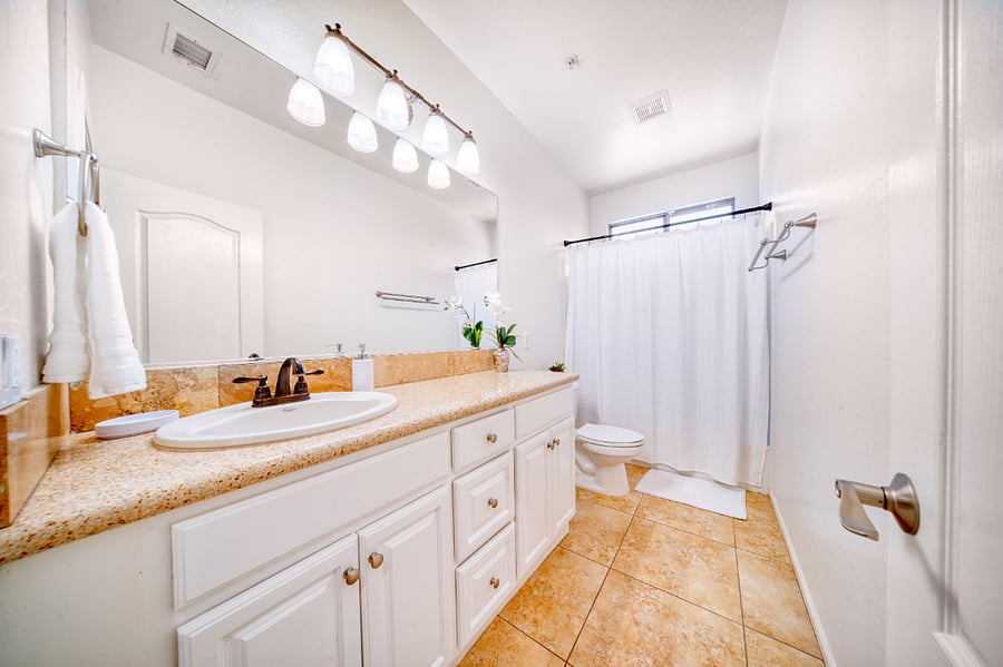 Upstairs Guest bath