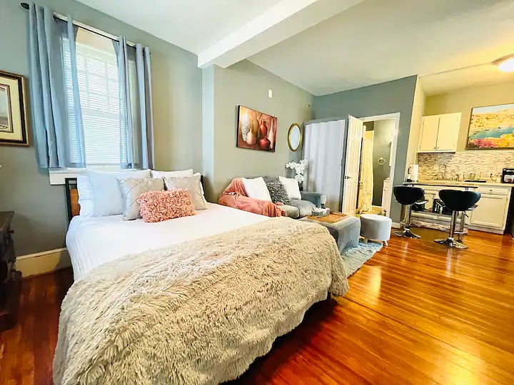 Furnished Finder property 676164_1 photo 2