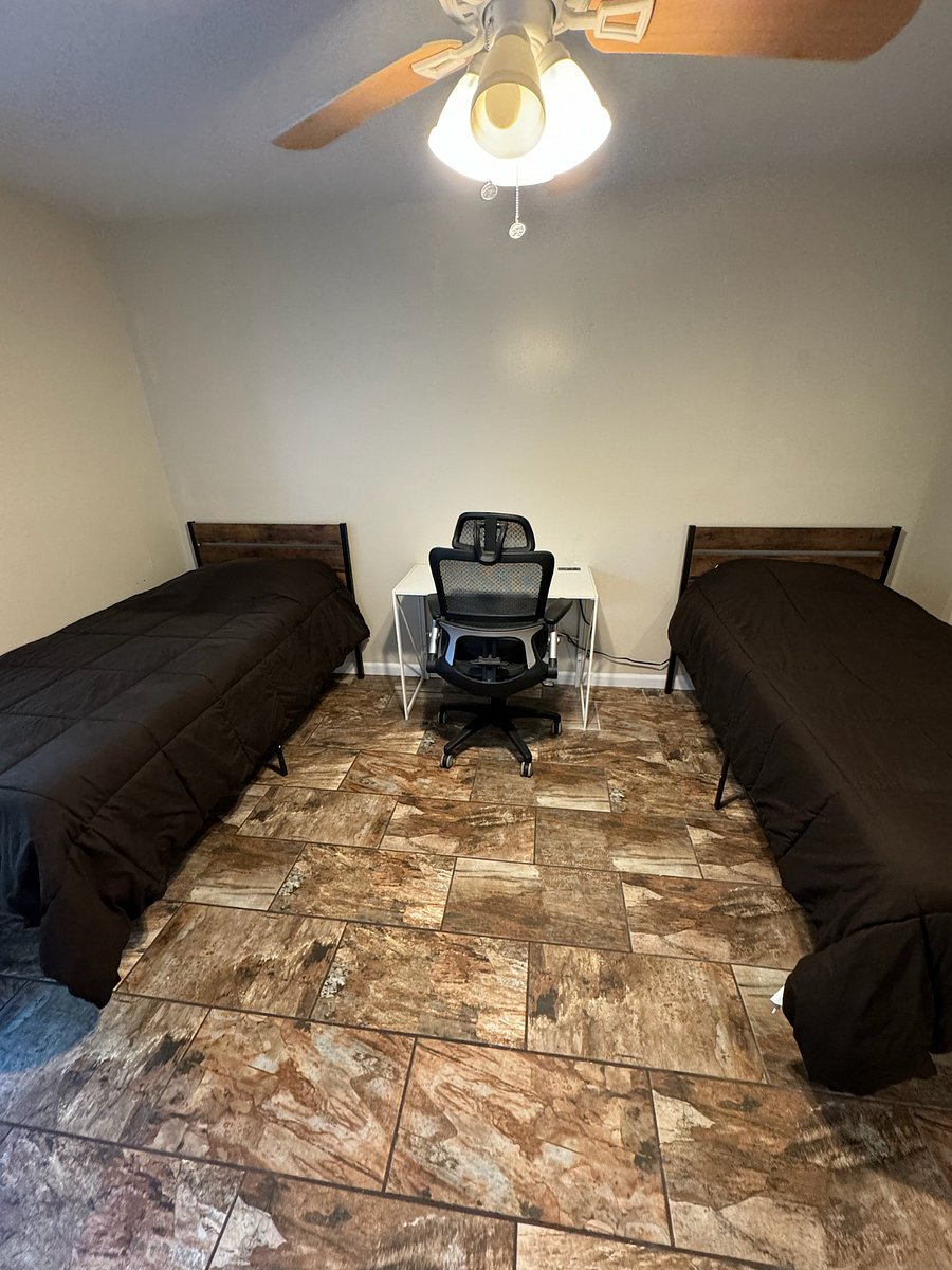 Furnished Finder property 676220_1 photo 13