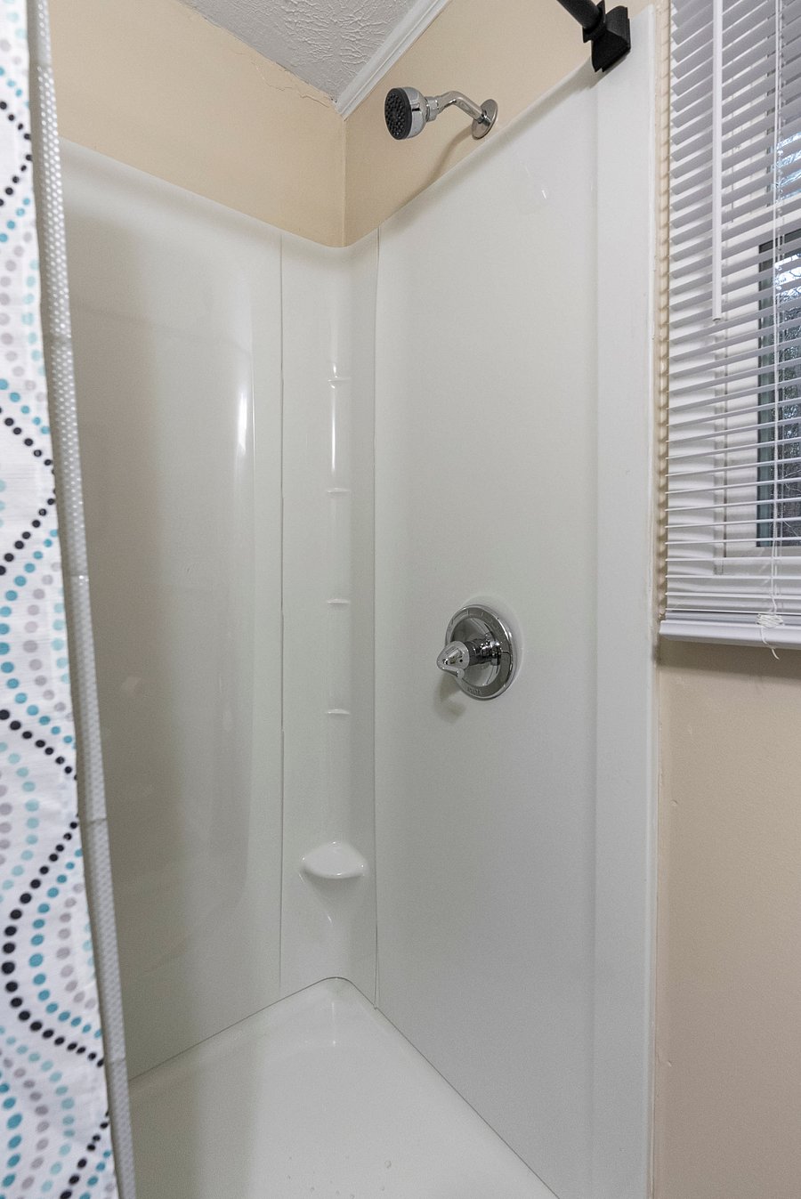 Furnished Finder property 676243_1 photo 3