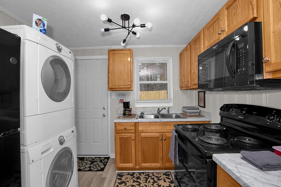 Furnished Finder property 676243_1 photo 12