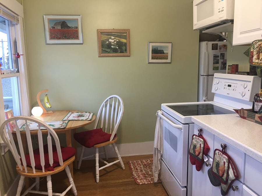 Kitchen with door leading to the balcony.