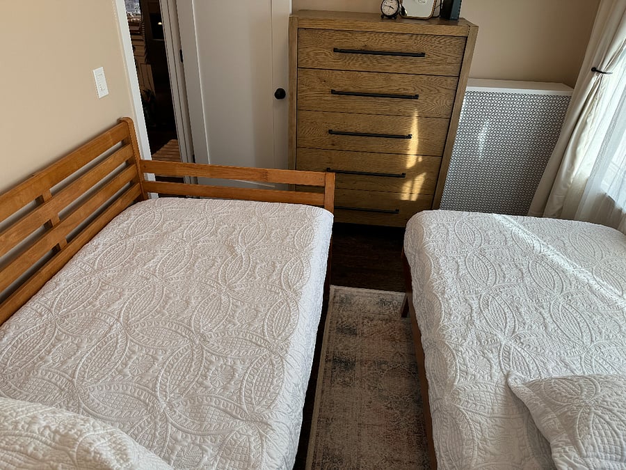 Bedroom 3 with bottom twin bed separated