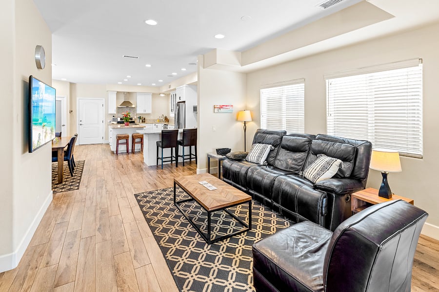 Furnished Finder property 676280_1 photo 4