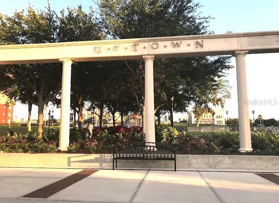 Uptown Altamonte