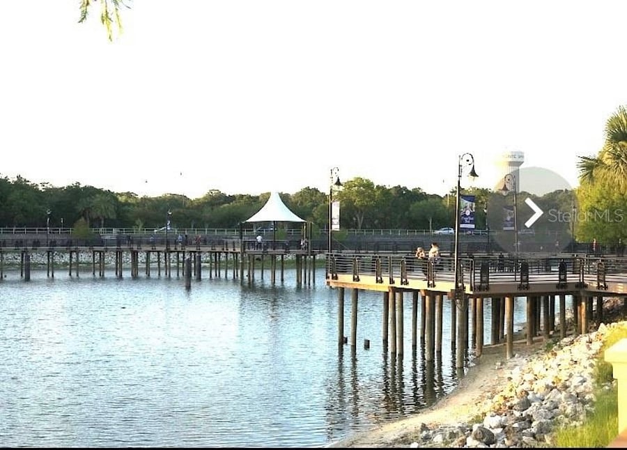 Cranes Roost Park