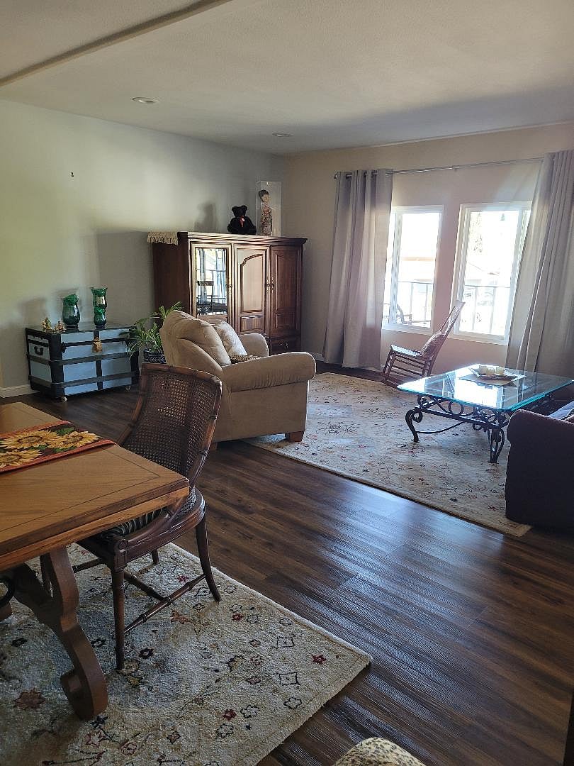 Furnished Finder property 676349_1 photo 7