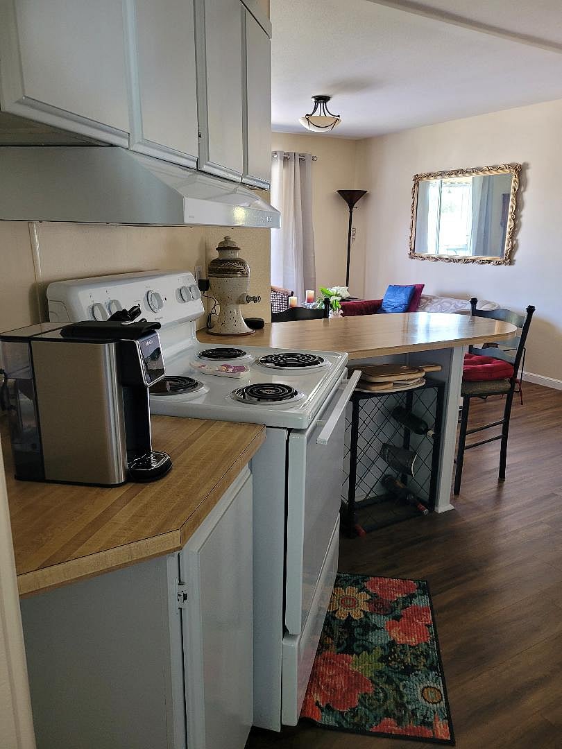 Furnished Finder property 676349_1 photo 8