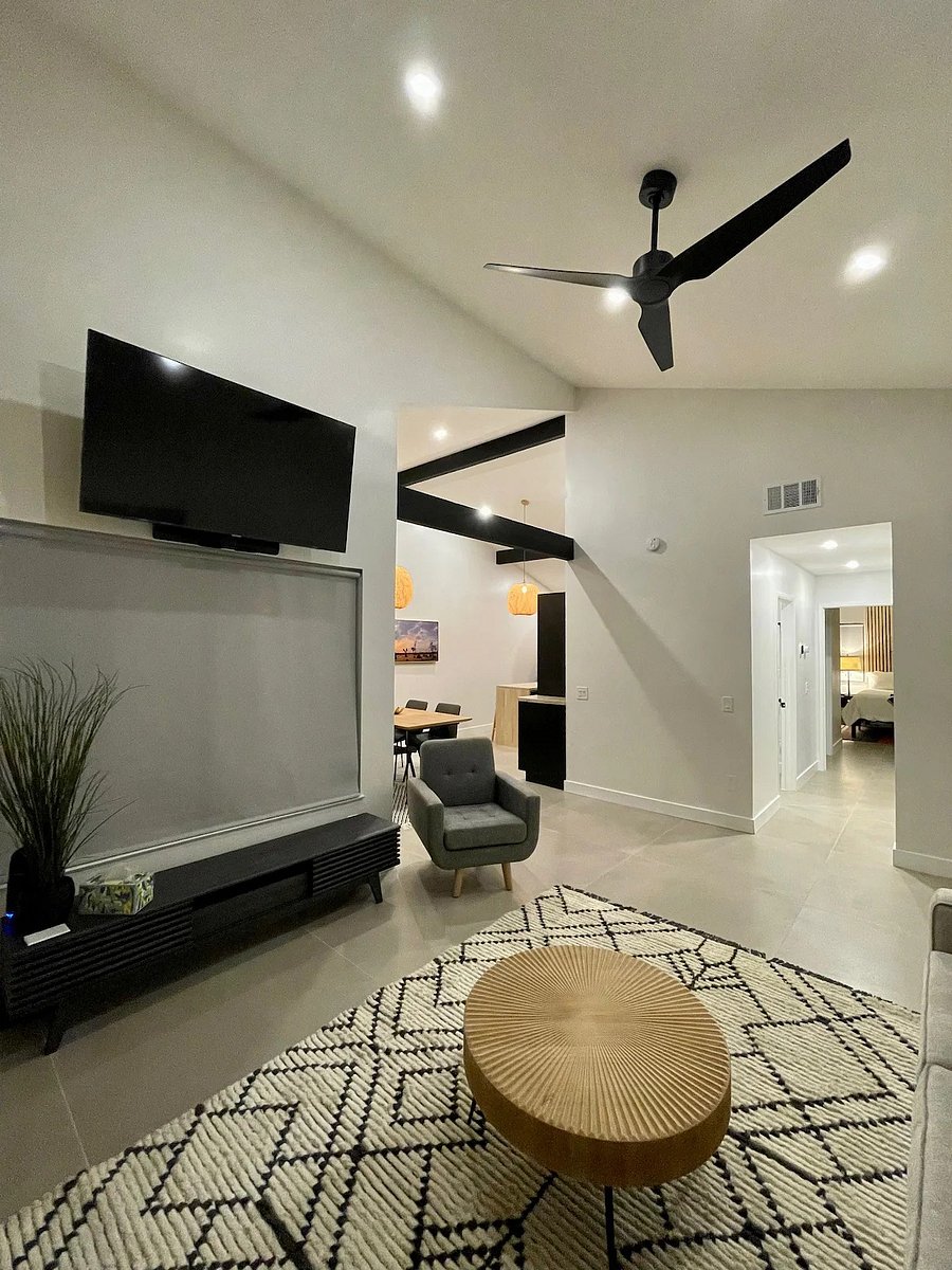 Furnished Finder property 676381_1 photo 3