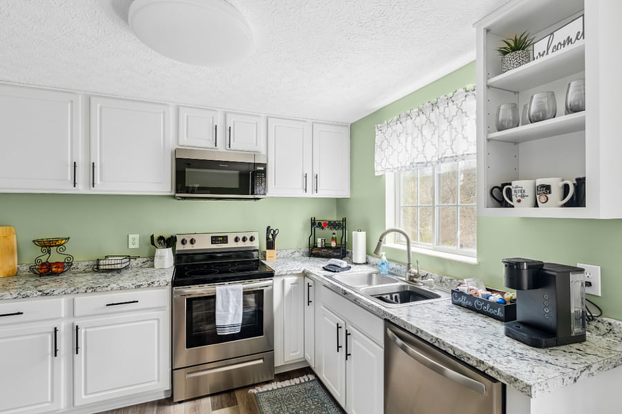 Furnished Finder property 676396_1 photo 8