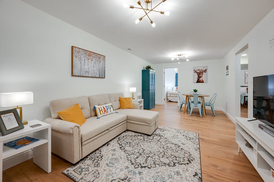 Furnished Finder property 676396_1 photo 21
