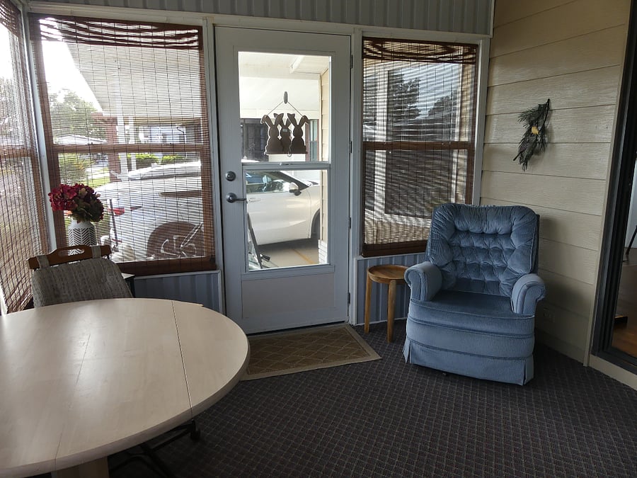 Air conditioned Florida Room