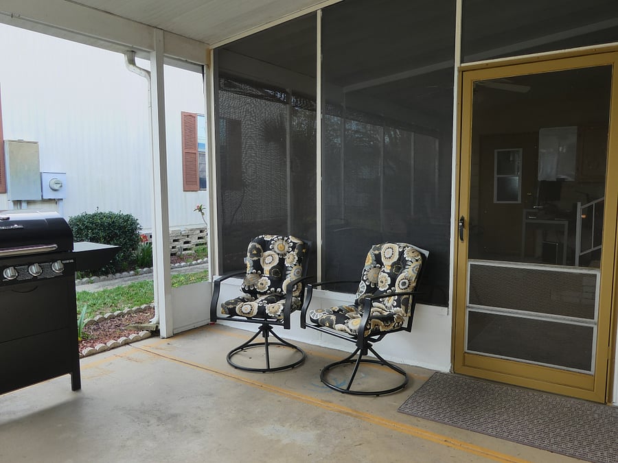 outside sitting area