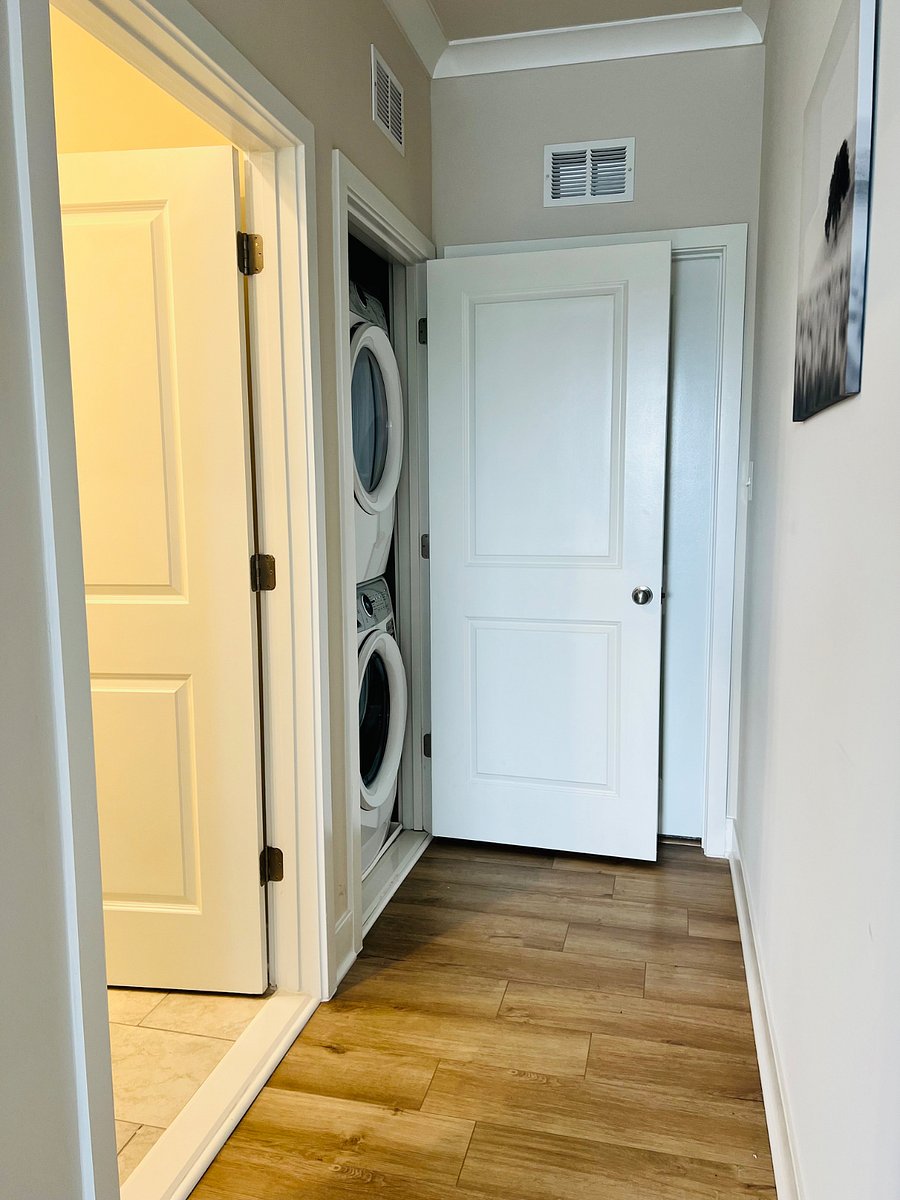 Furnished Finder property 676426_2 photo 8