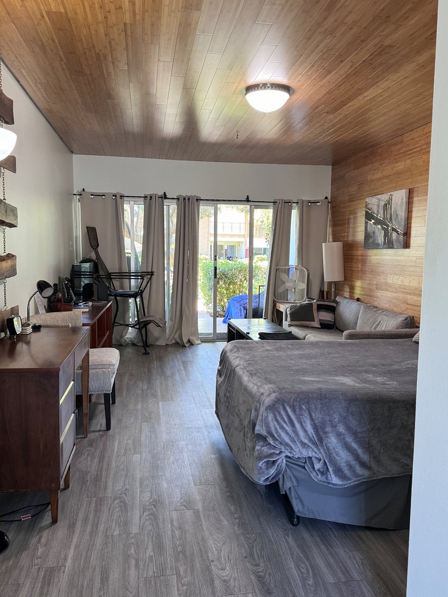 Furnished Finder property 676459_1 photo 5