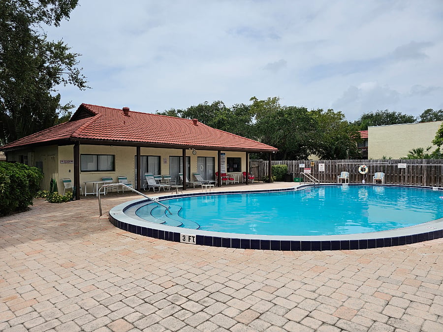 Furnished Finder property 676476_1 photo 28
