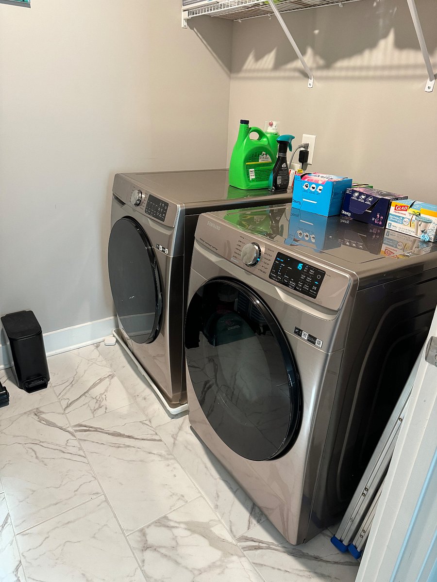 Samsung smart washer & dryer