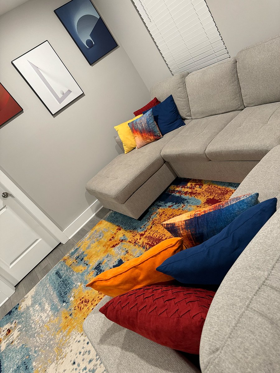 upstairs loft area, couch pulls out into foot rest/laying area 