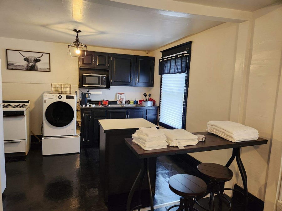 Furnished Finder property 676498_1 photo 8