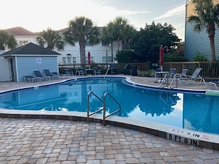 Pool 2