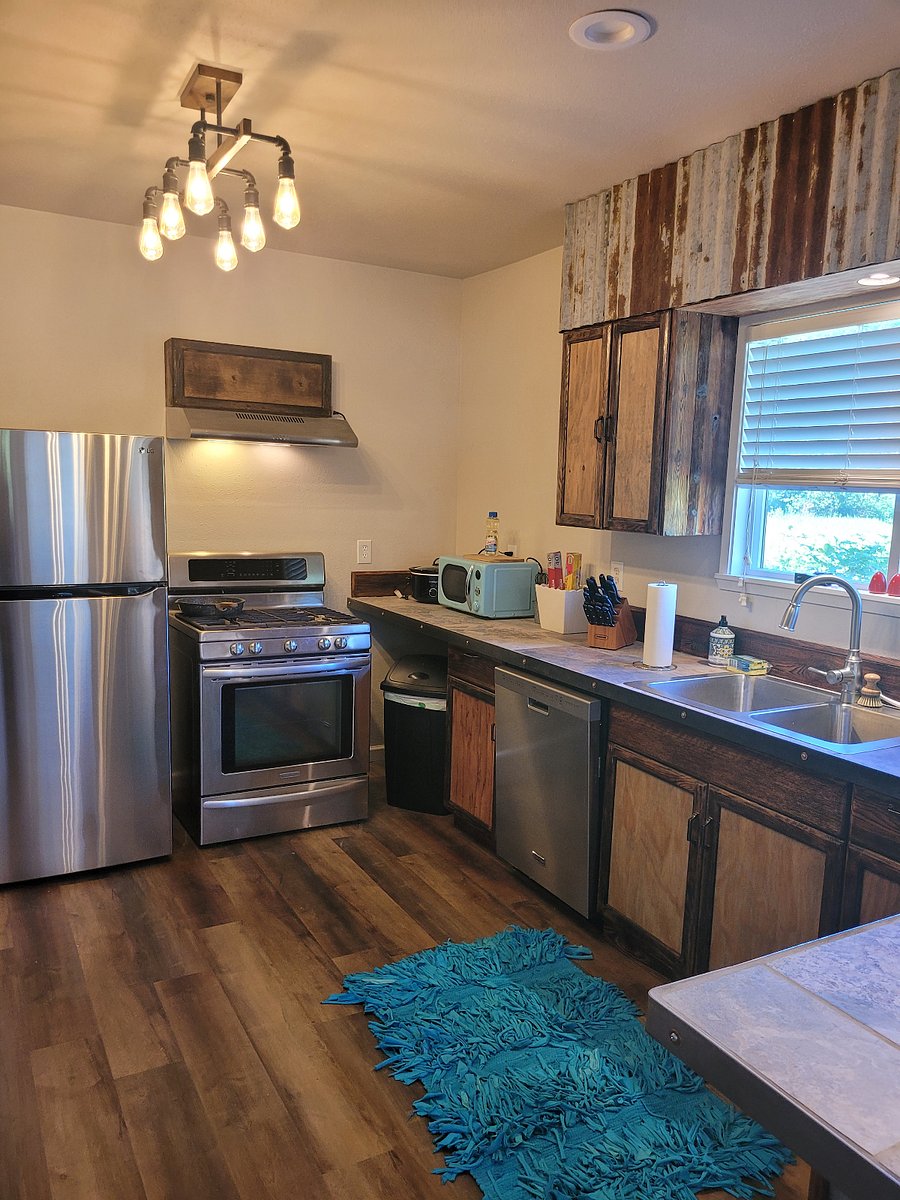 Furnished Finder property 676623_1 photo 9