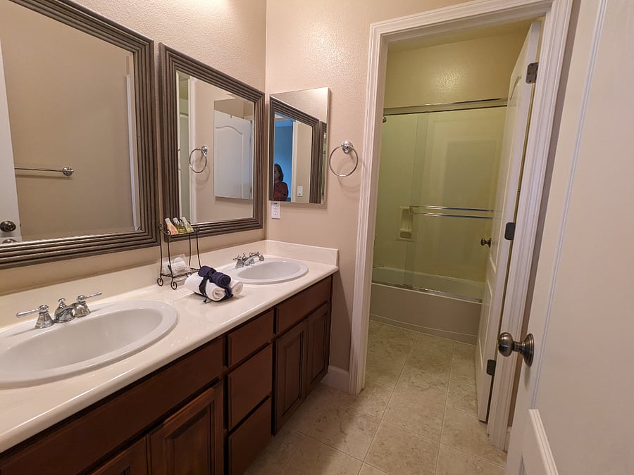 Furnished Finder property 676631_1 photo 5