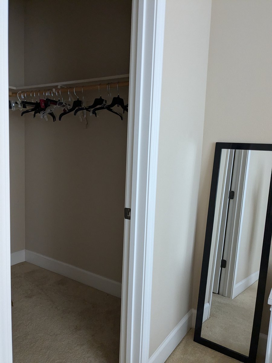 Furnished Finder property 676631_1 photo 4