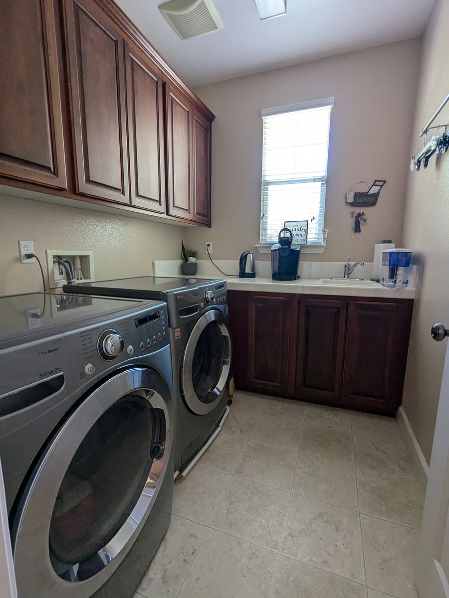Furnished Finder property 676631_1 photo 11
