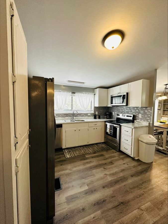 Furnished Finder property 676747_1 photo 5