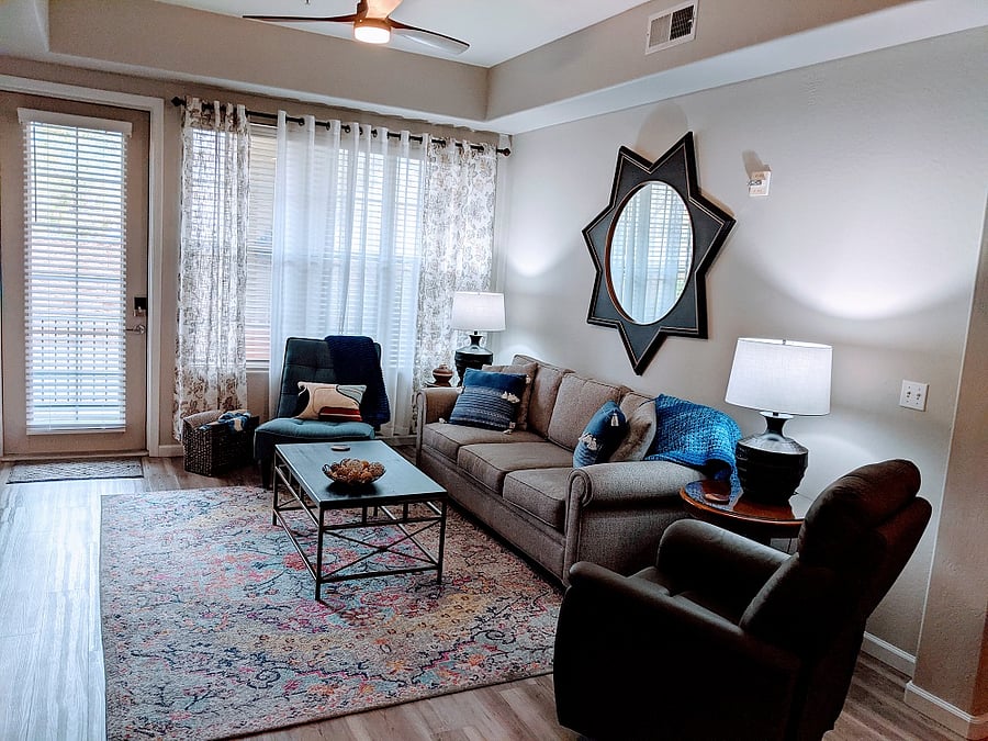 Furnished Finder property 676841_1 photo 3