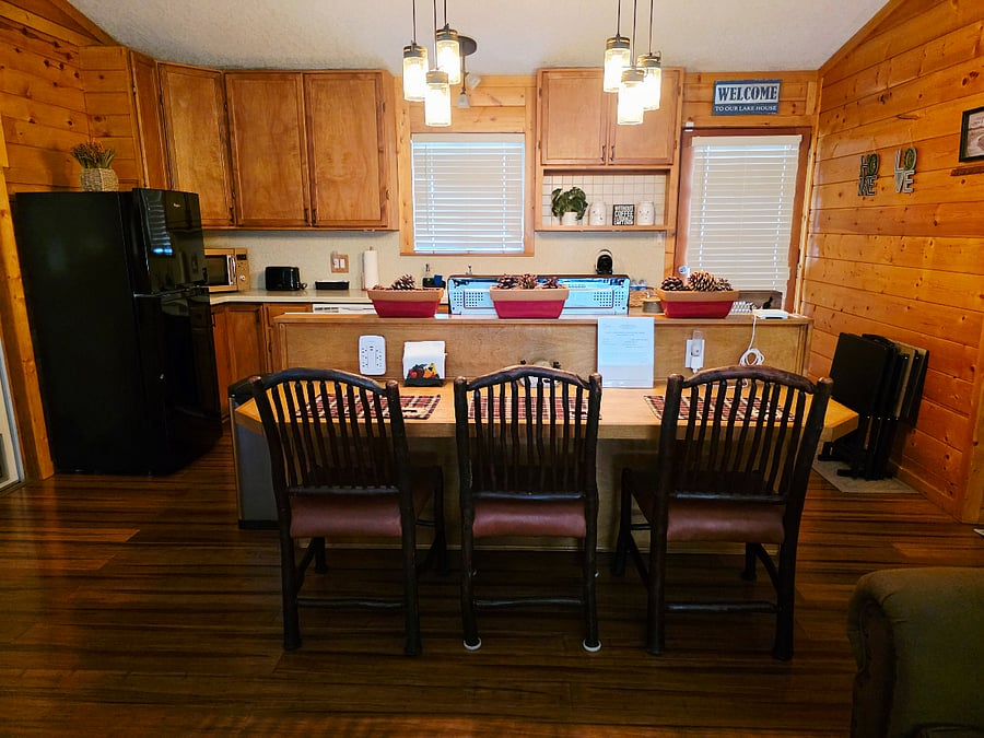 Our unique dining area is the perfect place to cook, eat, and connect with loved ones. Its where laughter fills the air, conversations flow, and everyone comes together. 
