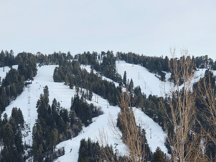 View of the mountain runs! With three nearby resorts, youll enjoy incredible skiing and snowboarding. Theres no closer or better mountain getaway from Los Angeles, Ventura, or San Diego counties. 