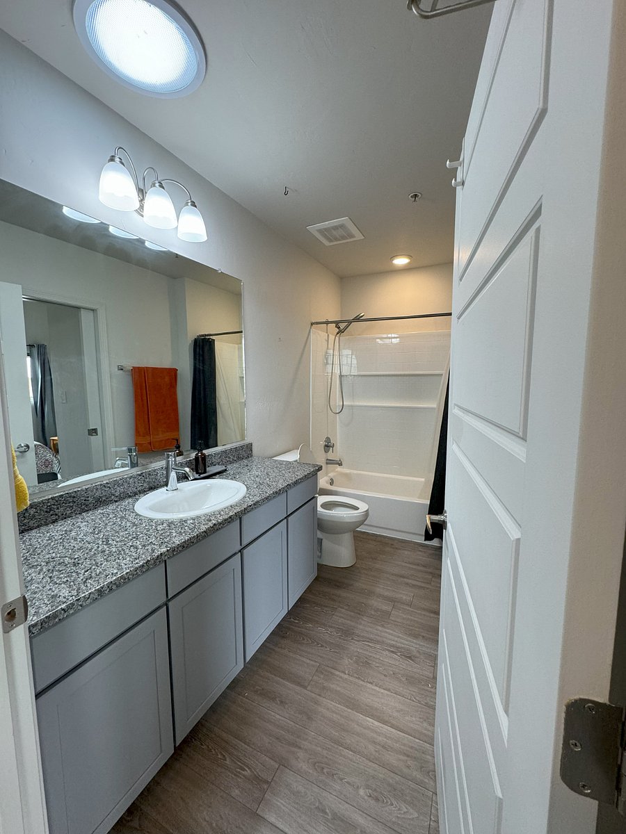 Furnished Finder property 676938_1 photo 9