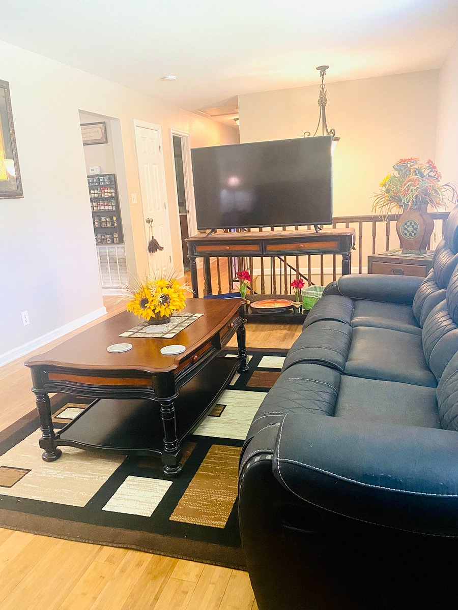 Furnished Finder property 676995_1 photo 3