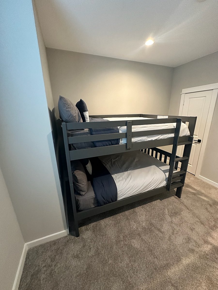 Furnished Finder property 677046_1 photo 21